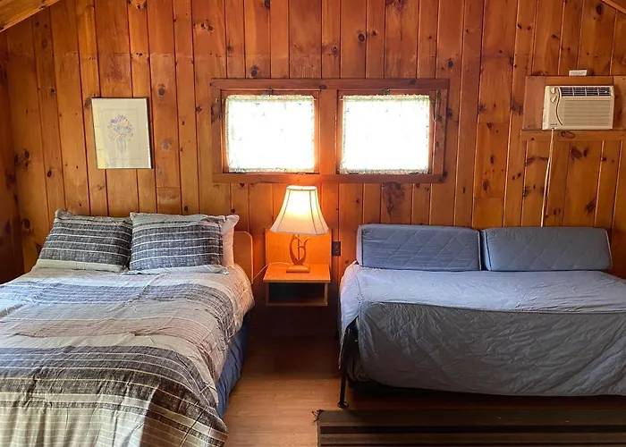 Amber Lantern Efficiency Cottage