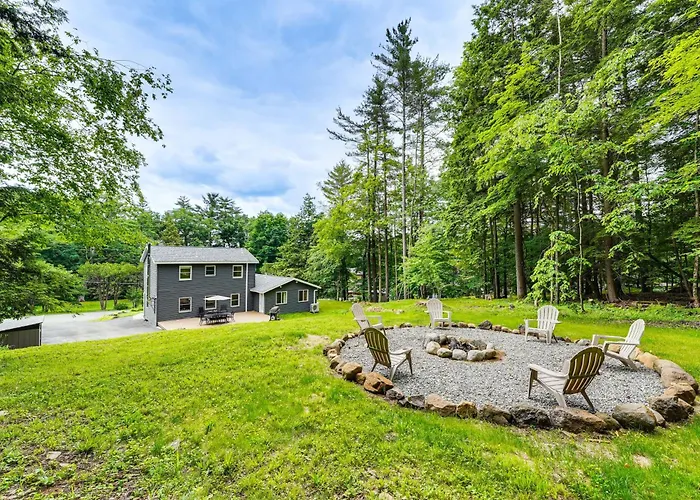 Peaceful Lake George Getaway - 3 Mi To Beach!