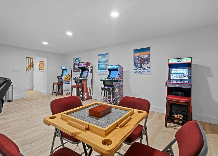 Pool Arcade Mtn Views Lake George Home Retreat Wfh