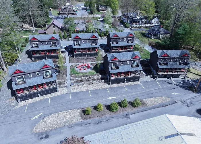 Deluxe Lodge Lakefront On Lake George #7